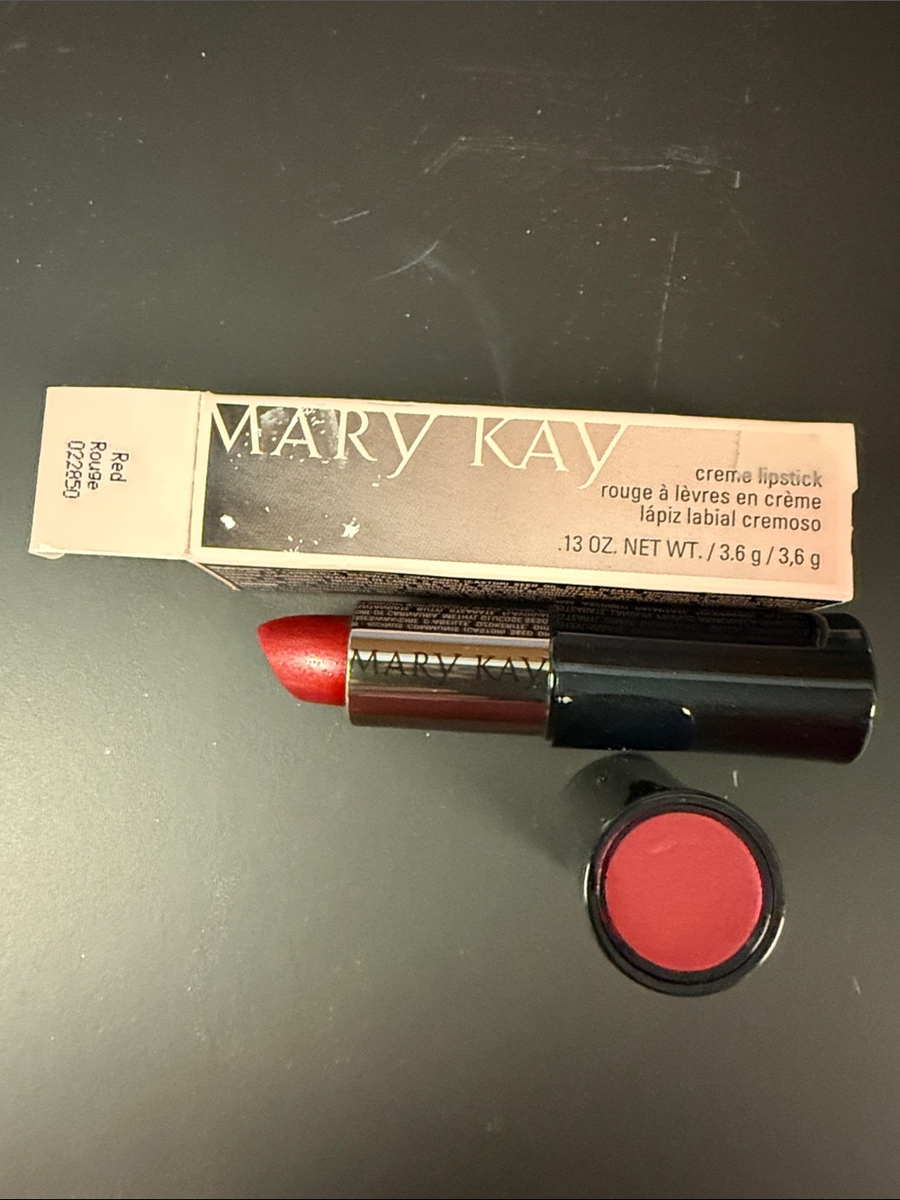 Mary Kay Cream Lipstick - Vibrant Red